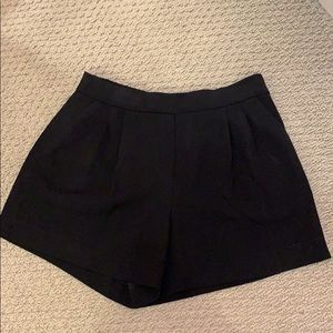 Aritzia Shorts!! Silky feel. Great Condition